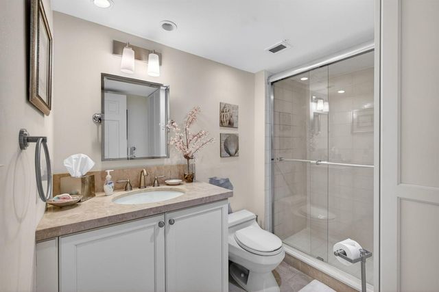 840 Ocean Drive 406, Juno Beach, FL 33408