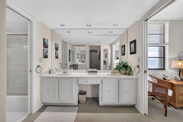 840 Ocean Drive 406, Juno Beach, FL 33408