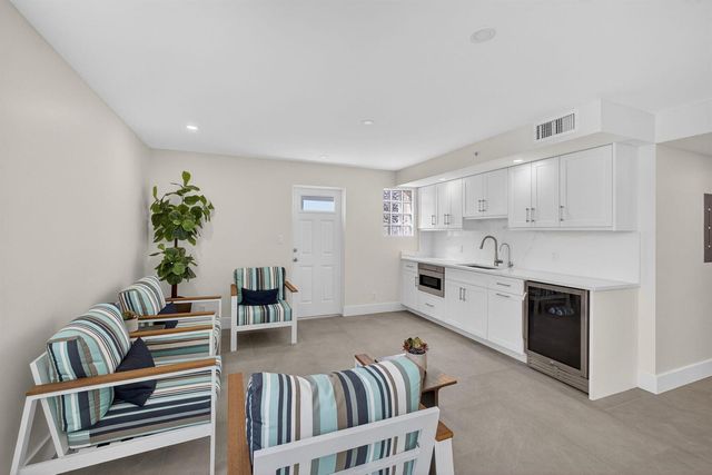 840 Ocean Drive 406, Juno Beach, FL 33408