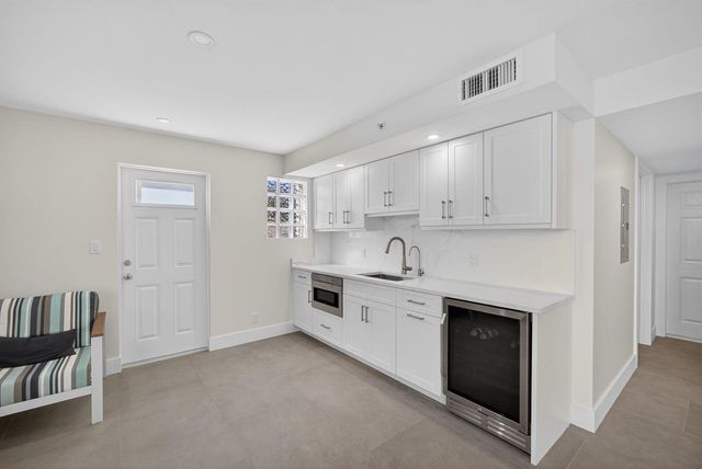 840 Ocean Drive 406, Juno Beach, FL 33408