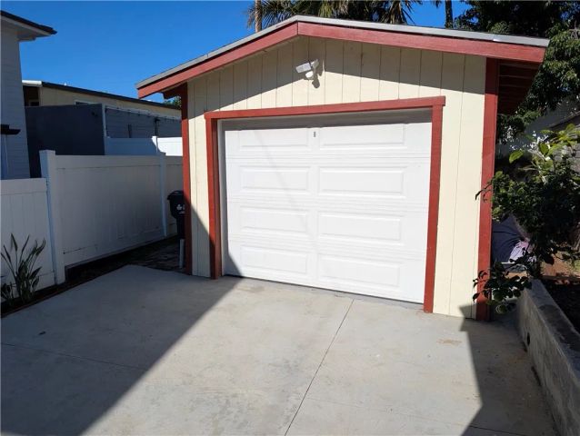1041 2nd, Hermosa Beach, CA 90254