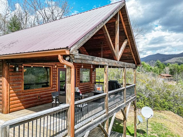 60 Silver Fox Circle, Murphy, NC 28906