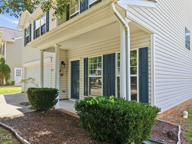 841 Stackhurst Way, Wake Forest, NC 27587