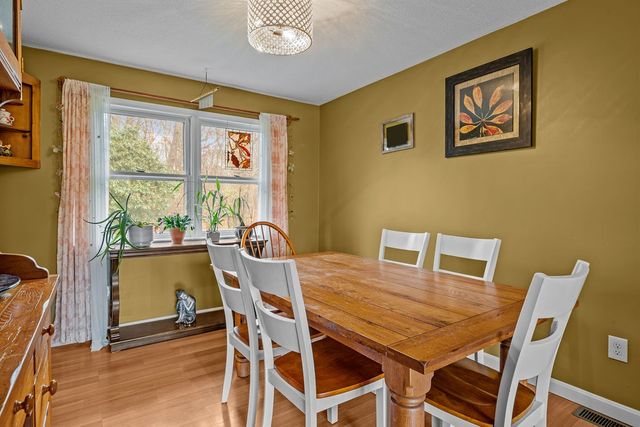 35 Robin Hollow Lane Lane, Westerly, RI 02891