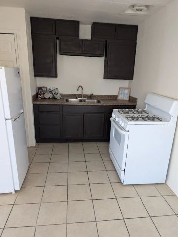 1390 Riverside Drive, Barstow, CA 92311