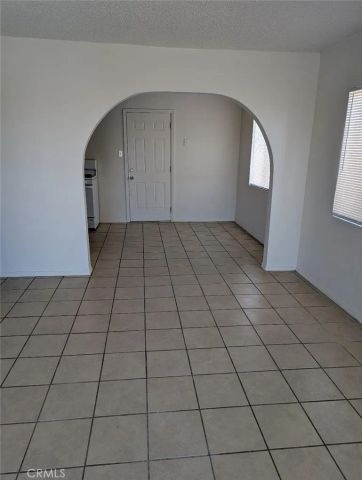 1390 Riverside Drive, Barstow, CA 92311
