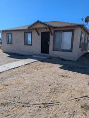 1390 Riverside Drive, Barstow, CA 92311