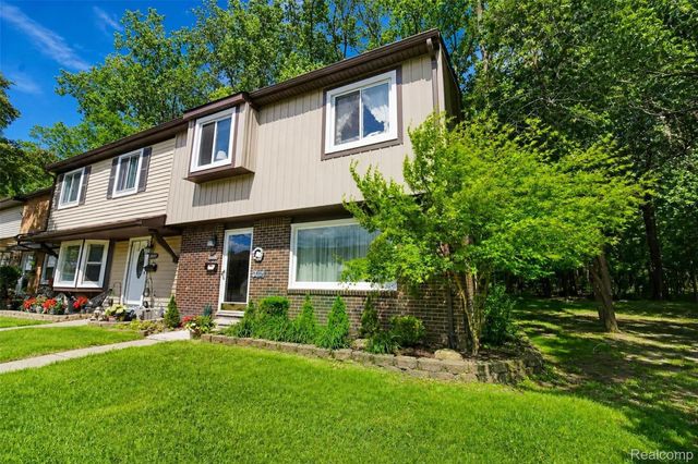 38001 Carolon Boulevard, Westland, MI 48185