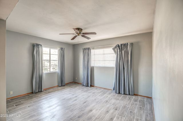 8235 E VIRGINIA Avenue, Scottsdale, AZ 85257