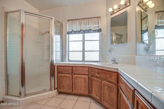 8235 E VIRGINIA Avenue, Scottsdale, AZ 85257