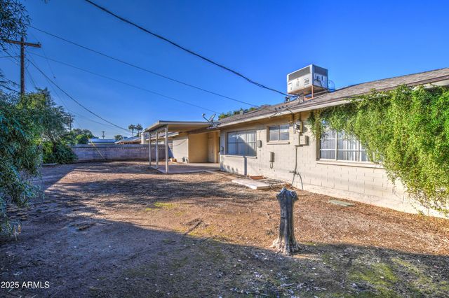 8235 E VIRGINIA Avenue, Scottsdale, AZ 85257