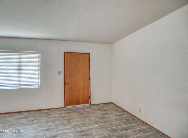 8235 E VIRGINIA Avenue, Scottsdale, AZ 85257