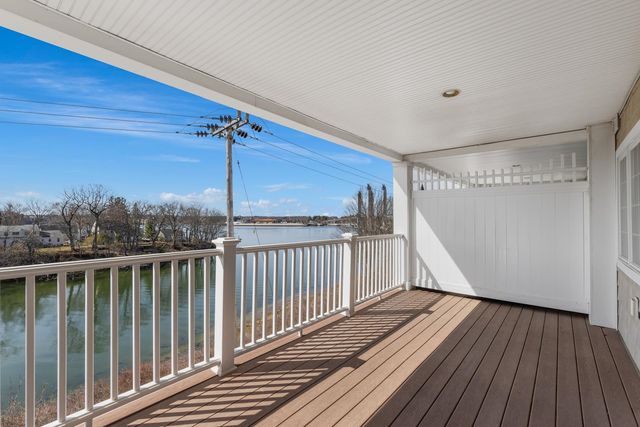 19 Bridge St Unit 6, Kittery, ME 03904
