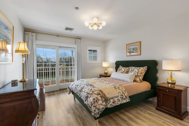 19 Bridge St Unit 6, Kittery, ME 03904