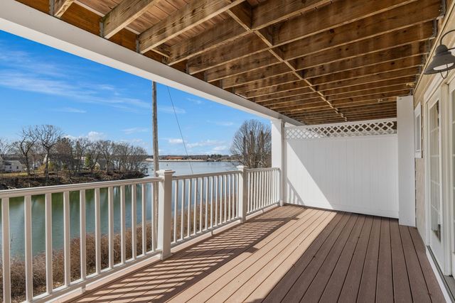 19 Bridge St Unit 6, Kittery, ME 03904