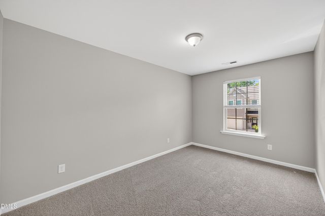 72 E Grove Point Drive, Clayton, NC 27527