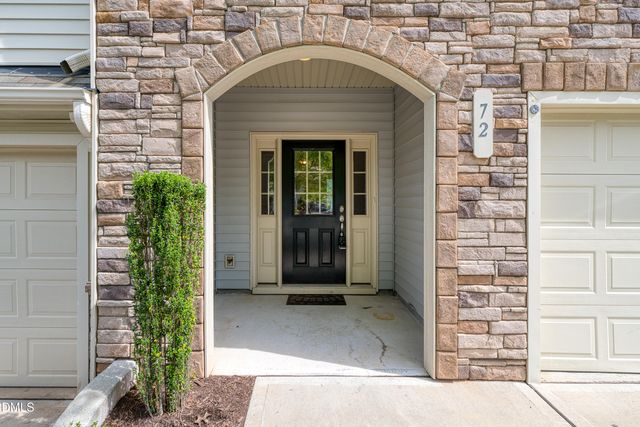 72 E Grove Point Drive, Clayton, NC 27527