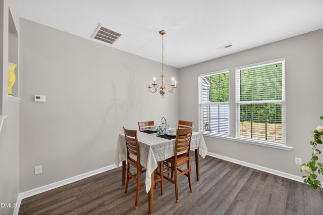 72 E Grove Point Drive, Clayton, NC 27527