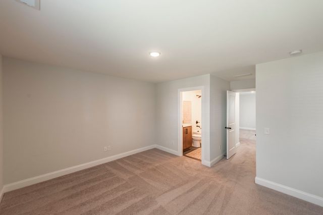 514 Stinson Ct, White House, TN 37188
