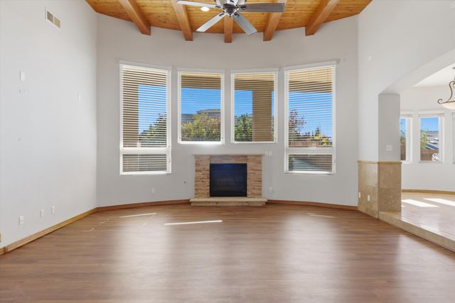 8008 Merissa Lane NE, Albuquerque, NM 87122