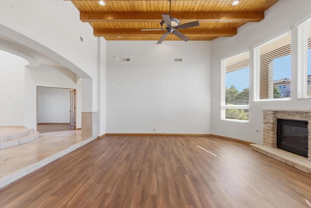 8008 Merissa Lane NE, Albuquerque, NM 87122