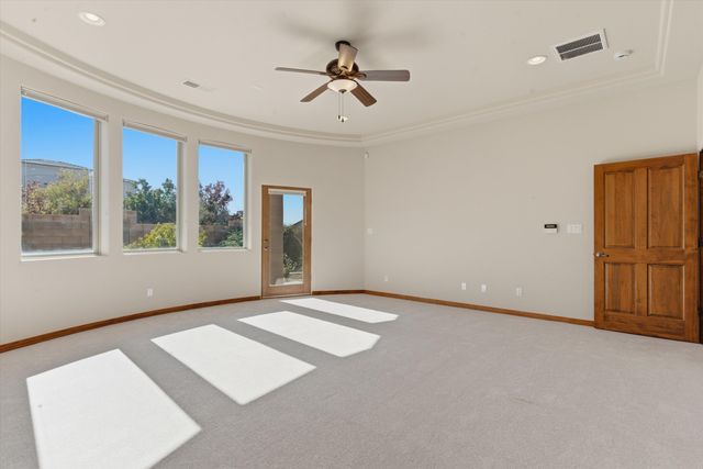 8008 Merissa Lane NE, Albuquerque, NM 87122