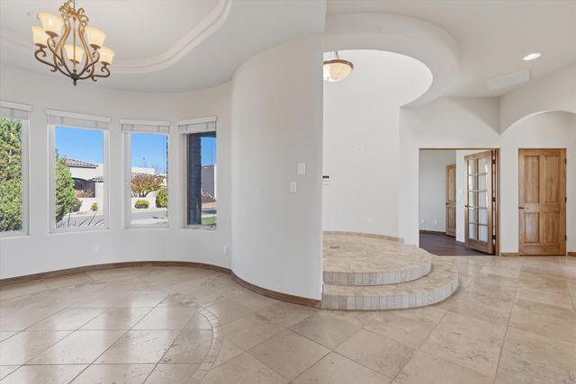 8008 Merissa Lane NE, Albuquerque, NM 87122