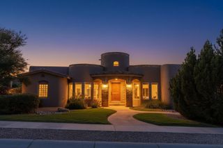 8008 Merissa Lane NE, Albuquerque, NM 87122