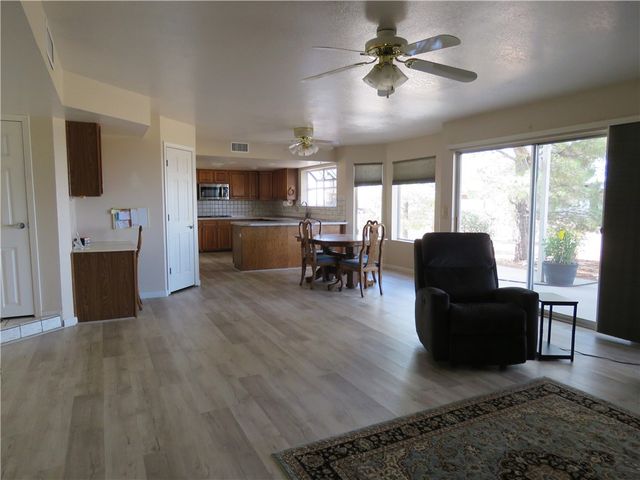 3811 Dakota Road, Kingman, AZ 86401