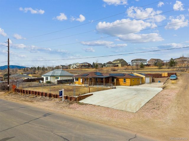 13405 W 82nd Avenue, Arvada, CO 80005