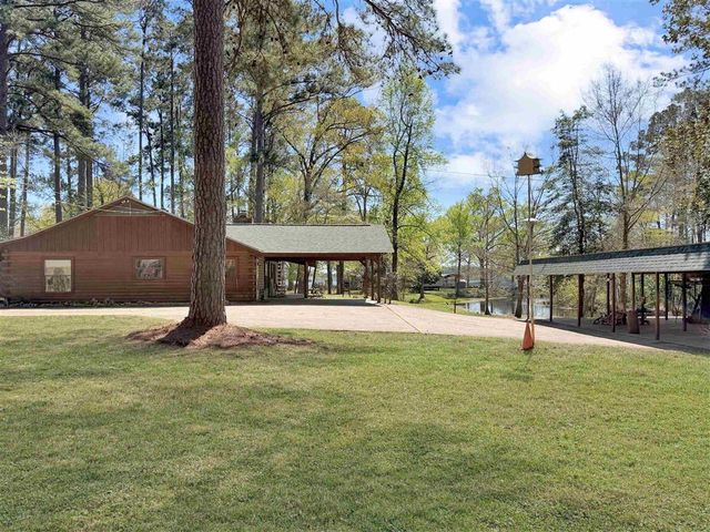 121 Calvin St Street, Anacoco, LA 71403