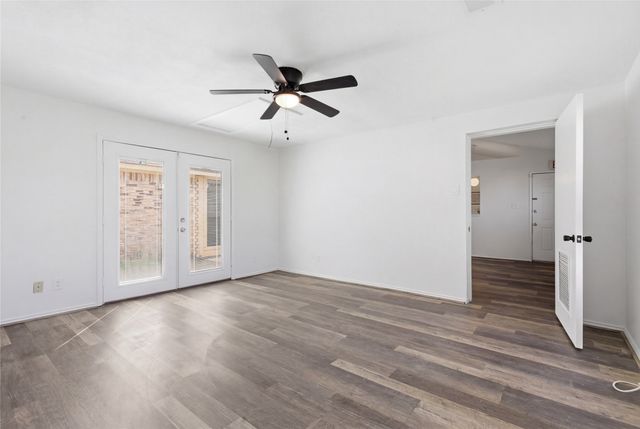 6958 Newberry Court W, Fort Worth, TX 76120