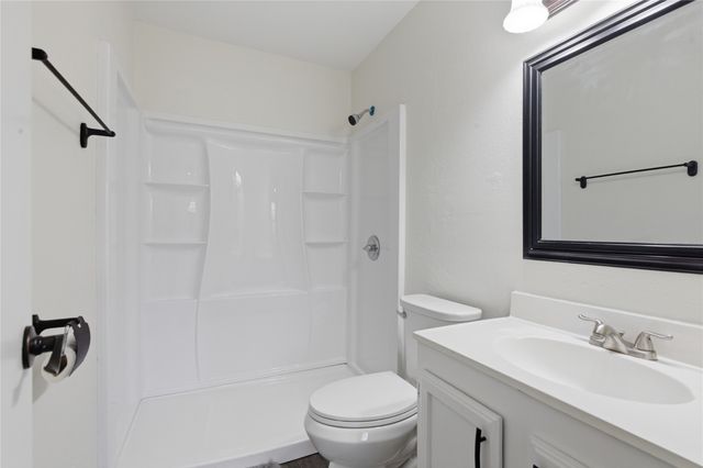 6958 Newberry Court W, Fort Worth, TX 76120