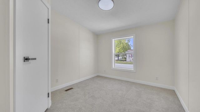 5019 Flagstone ROAD, Sheboygan, WI 53083