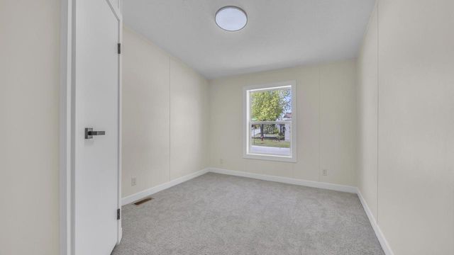 5019 Flagstone ROAD, Sheboygan, WI 53083