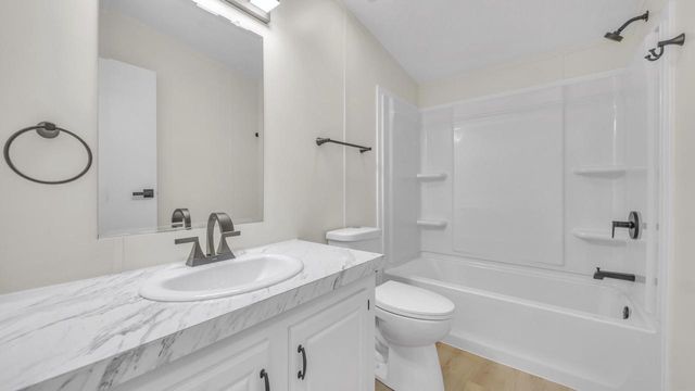 5019 Flagstone ROAD, Sheboygan, WI 53083