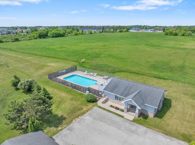 5019 Flagstone ROAD, Sheboygan, WI 53083