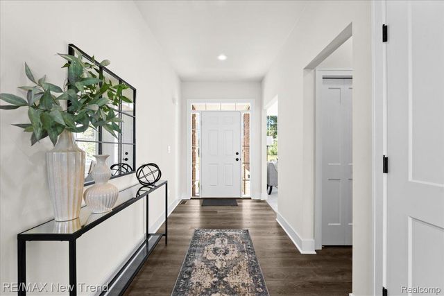 3010 E Theodore Street, Wixom, MI 48393