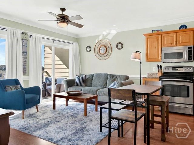 18 Silver Avenue 10, Tybee Island, GA 31328