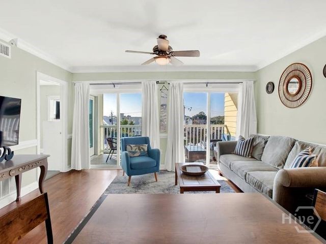 18 Silver Avenue 10, Tybee Island, GA 31328