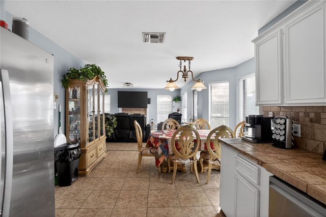 6817 Blue Skyway Dr, Corpus Christi, TX 78414