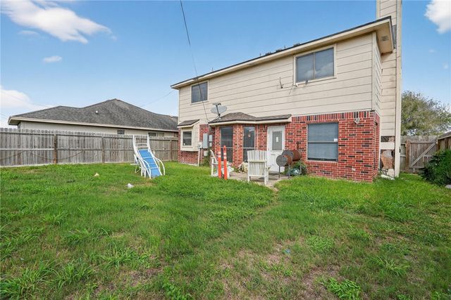 6817 Blue Skyway Dr, Corpus Christi, TX 78414