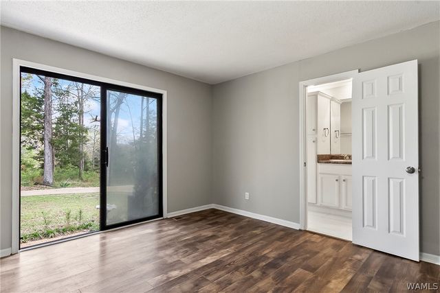 4735 Appletree, Tuscaloosa, AL 35405