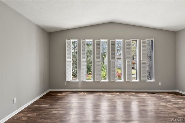 4735 Appletree, Tuscaloosa, AL 35405