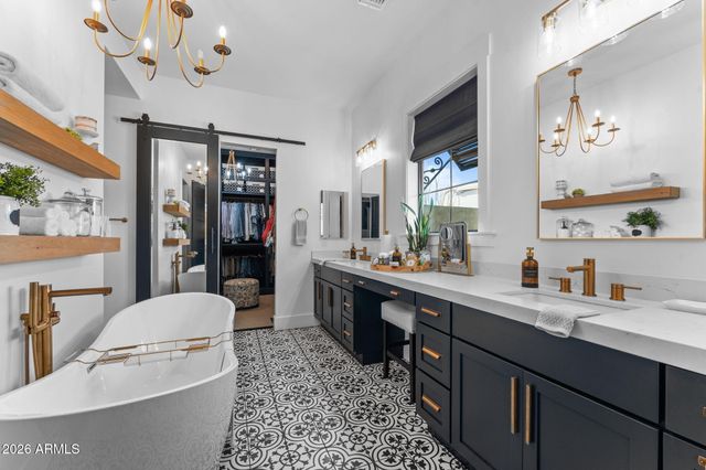 3620 OLD STAGECOACH Road, Wickenburg, AZ 85390