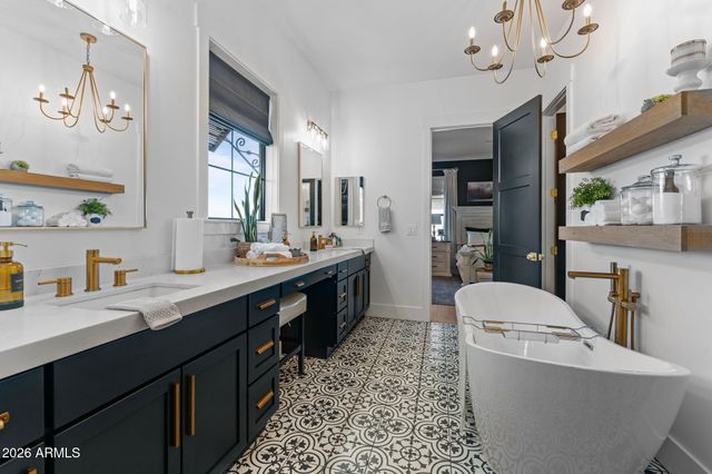 3620 OLD STAGECOACH Road, Wickenburg, AZ 85390