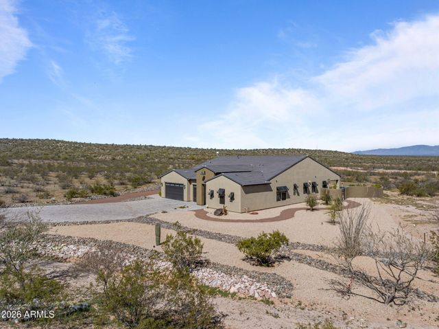 3620 OLD STAGECOACH Road, Wickenburg, AZ 85390