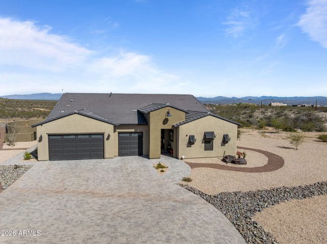3620 OLD STAGECOACH Road, Wickenburg, AZ 85390