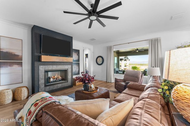 3620 OLD STAGECOACH Road, Wickenburg, AZ 85390