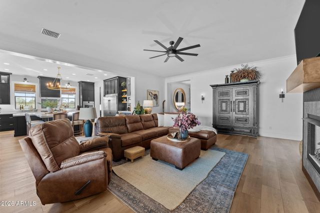 3620 OLD STAGECOACH Road, Wickenburg, AZ 85390